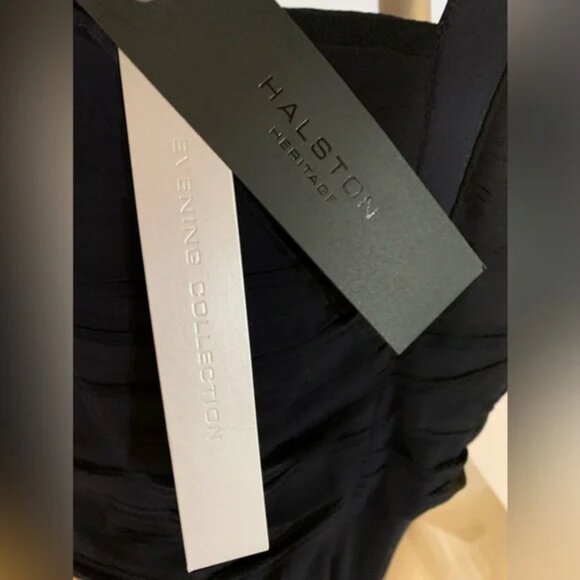 Halston Dark Navy Evening Gown Dress, size 8 - Picture 4 of 5